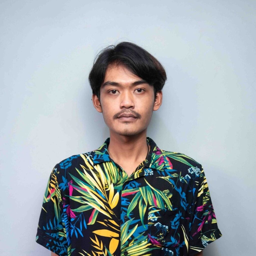 Disn, Creative Director